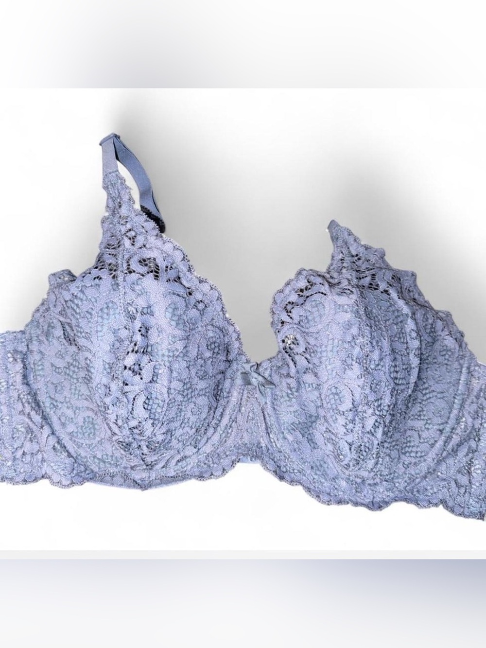 Victoria's Secret Lace Underwire Bra in Light Lavender